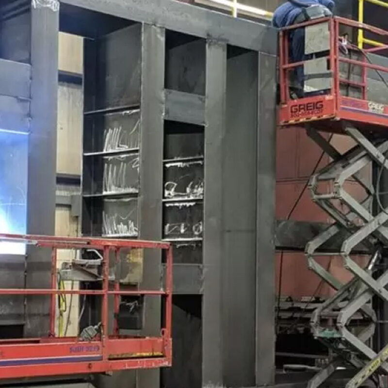 Industrial pressure vessel used for storing high pressure gases in manufacturing plant